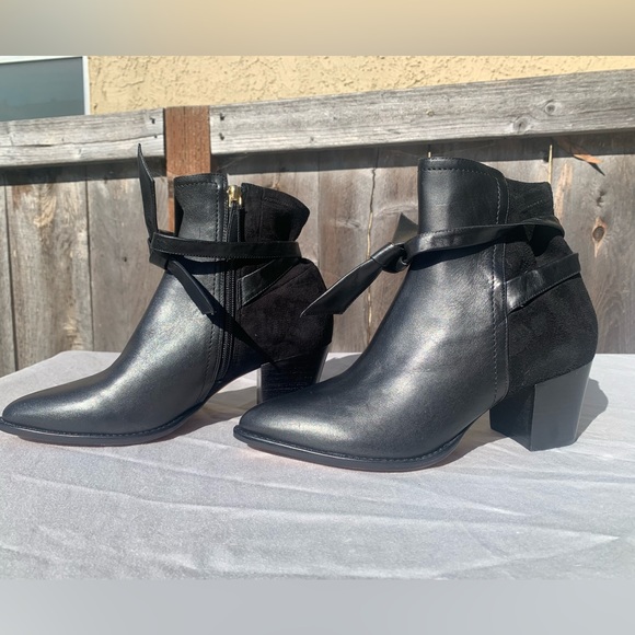 Alexandre Birman Clarita 60 Leather & Suede Booties - New w/o Box - Picture 7 of 13